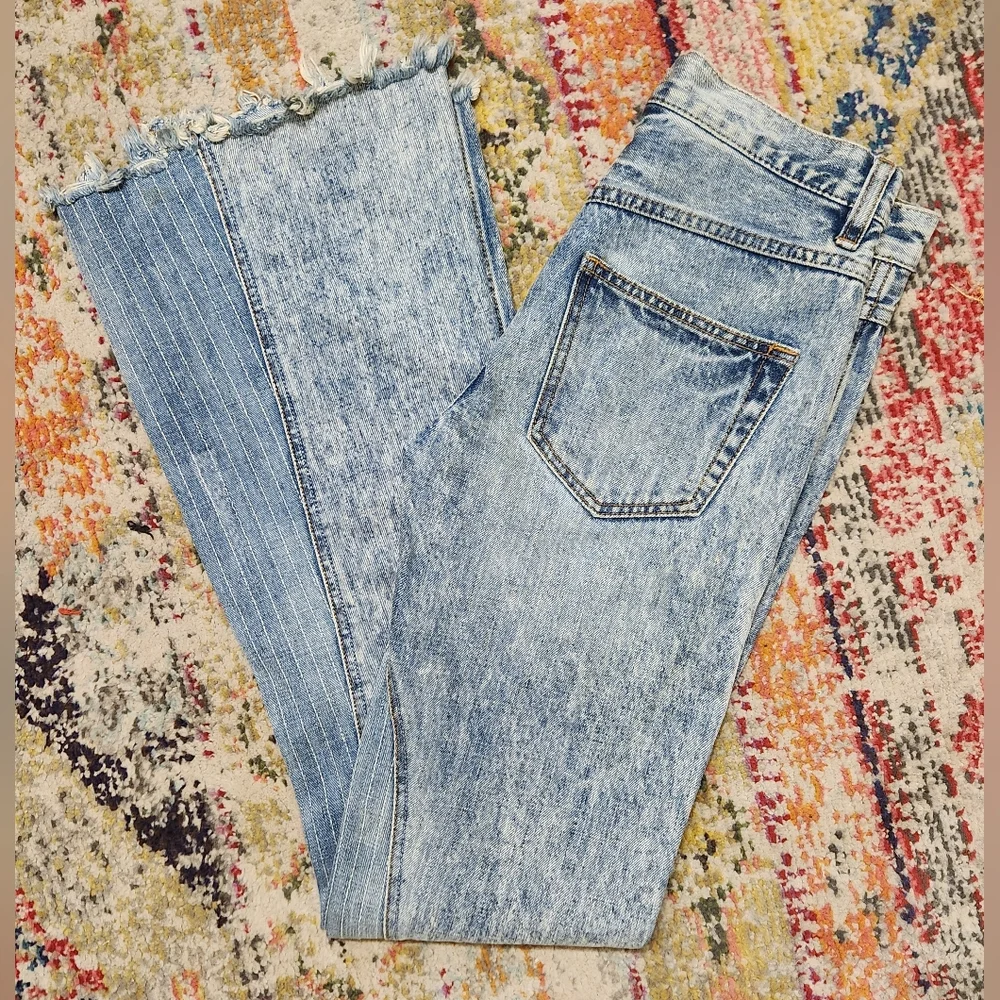Free People Novelty Flare Jeans Sz 24